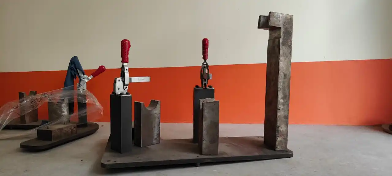 Custom checking fixtures and clamp tooling in the workshop